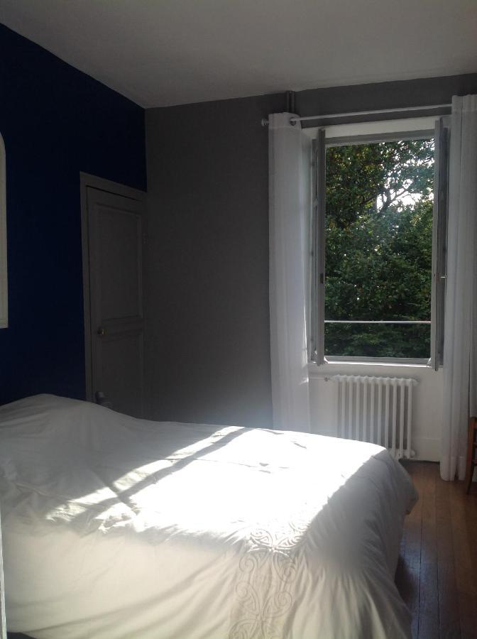 Appartement En Centre Ville Невер Екстериор снимка