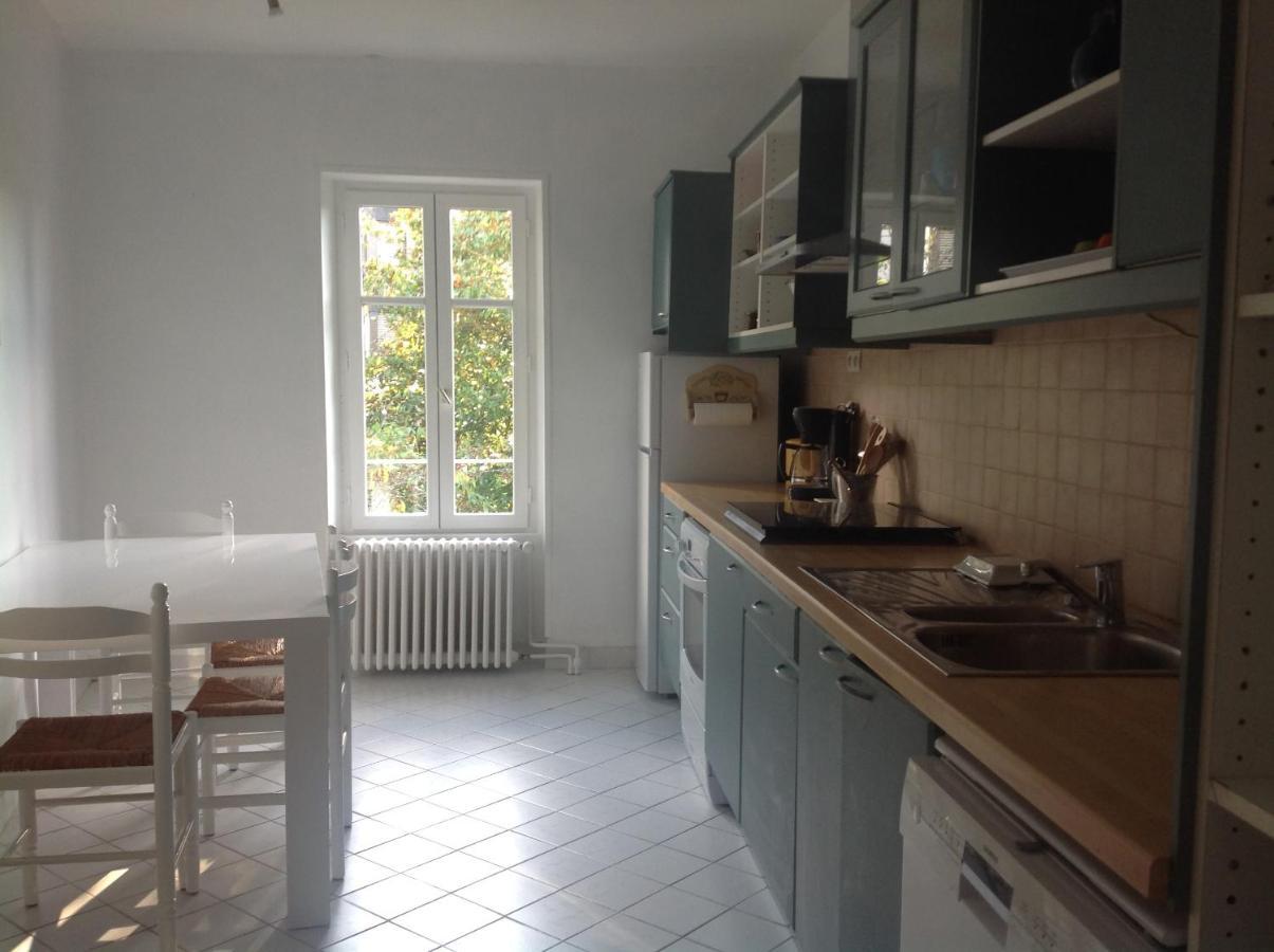 Appartement En Centre Ville Невер Екстериор снимка